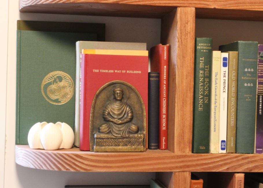 tiffany-buddha-bookend